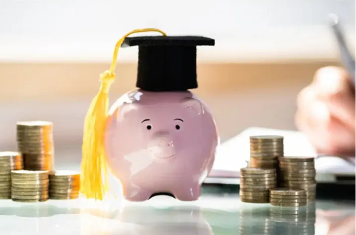 برای درخواست مجوز تحصیل کانادا دیگر نیاز به پرداخت شهریه نیست